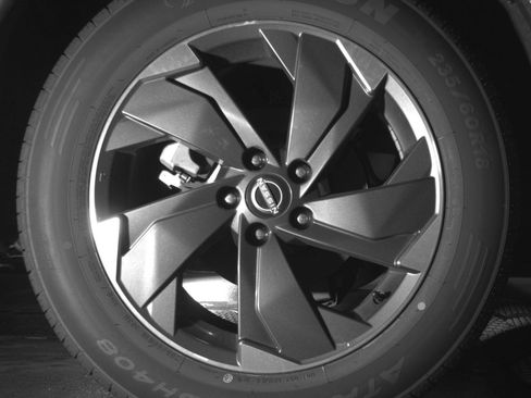 Used 2025 Nissan Rogue SV AWD/4WD image 18