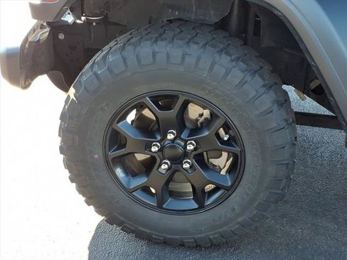 Used 2021 Jeep Wrangler Sport image 30