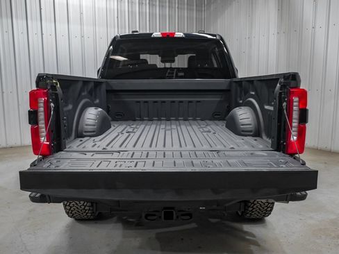 Used 2025 Ford F250 Lariat AWD/4WD image 59