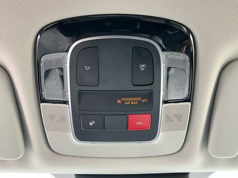 Used 2025 Hyundai Tucson SEL image 17