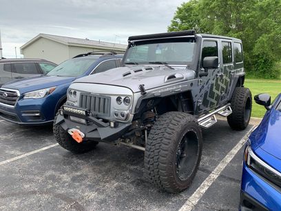 Used 2016 Jeep Wrangler Unlimited Rubicon w/ Connectivity Group