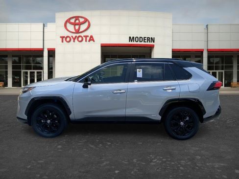 Used 2022 Toyota RAV4 XSE w/ XSE Grade Weather Package AWD/4WD image 7