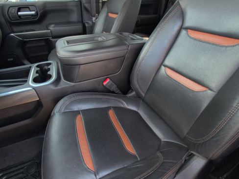 Used 2020 GMC Sierra 1500 AT4 w/ AT4 Premium Package AWD/4WD image 24