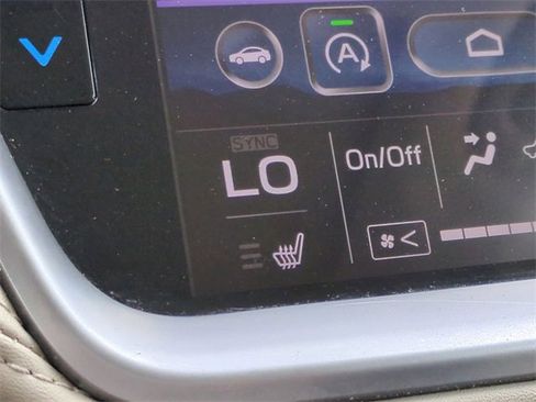 Used 2020 Subaru Outback Limited w/ Popular Package #2 image 28