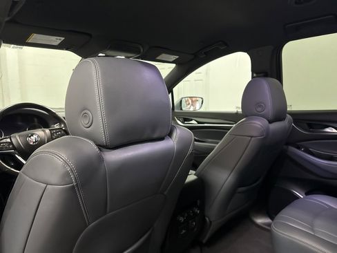 Used 2024 Buick Enclave Premium image 52