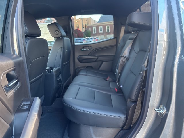 New 2026 Chevrolet Colorado LT w/ LT Convenience Package AWD/4WD image 23