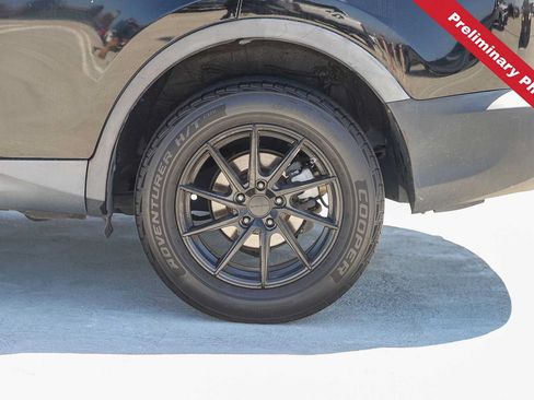 Used 2015 Toyota RAV4 LE AWD/4WD image 12