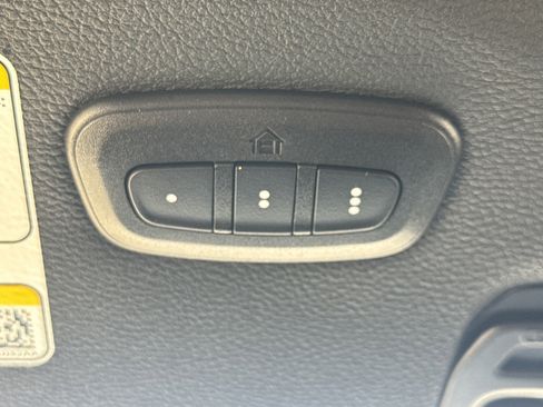 Used 2025 Jeep Wrangler Unlimited Rubicon 4xe w/ Safety Group image 15