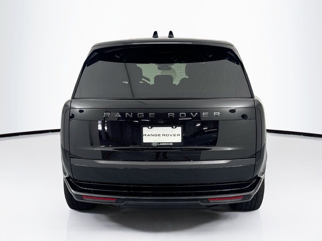 New 2026 Land Rover Range Rover Long Wheelbase SE AWD/4WD image 6