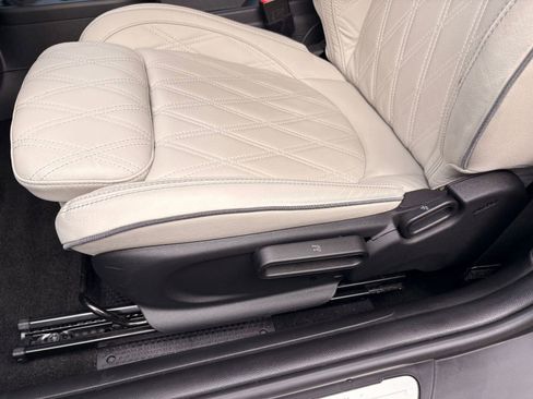 Used 2024 MINI Cooper SE image 13