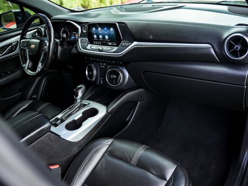 Used 2020 Chevrolet Blazer LT FWD image 22