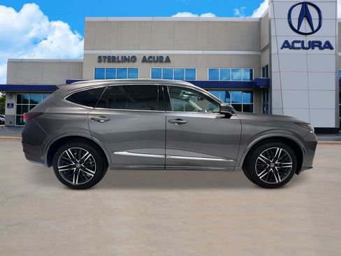New 2026 Acura MDX SH-AWD w/Advance image 8