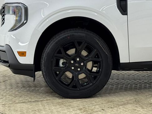 New 2025 Ford Maverick Lariat w/ Black Appearance Package image 12