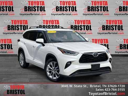 Used 2021 Toyota Highlander Limited image 1