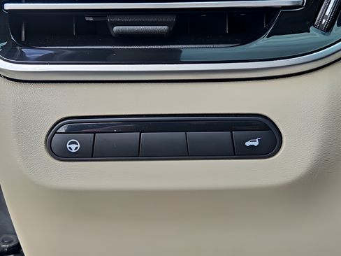 Used 2022 INFINITI QX60 Luxe w/ Performance Audio Package AWD/4WD image 12