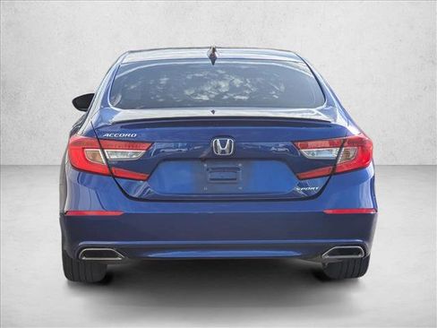 Used 2022 Honda Accord Sport image 6