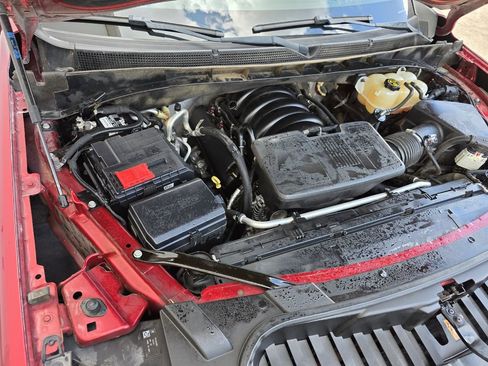 Used 2022 GMC Yukon XL Denali AWD/4WD image 38