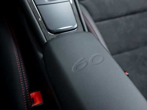 Certified 2016 Porsche 911 Carrera GTS RWD image 34