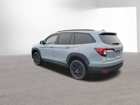 Used 2022 Honda Pilot TrailSport image 6