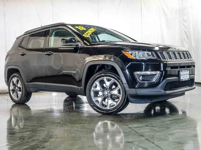 Used 2018 Jeep Compass Limited AWD/4WD image 2