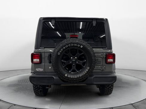Used 2020 Jeep Wrangler Willys image 6