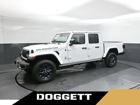 New 2026 Jeep Gladiator Sport AWD/4WD image 1