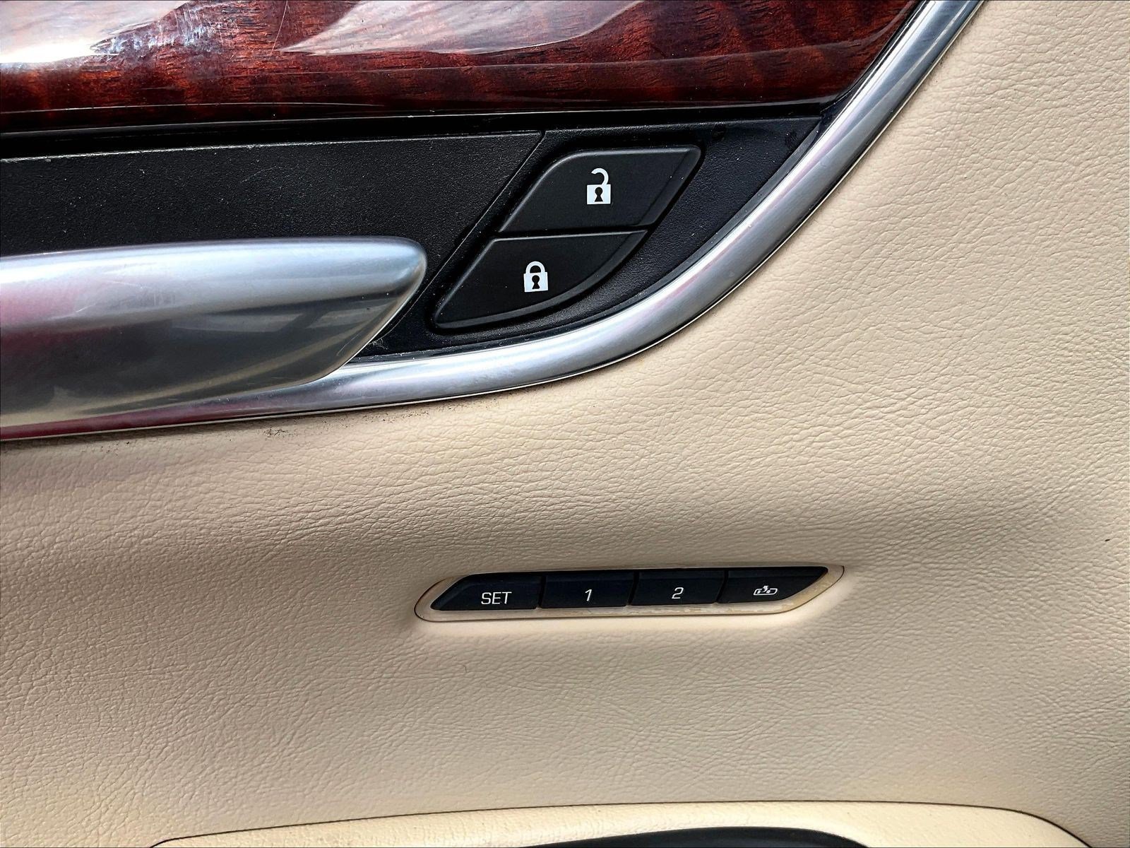Used 2018 Cadillac XT5 Luxury FWD image 37