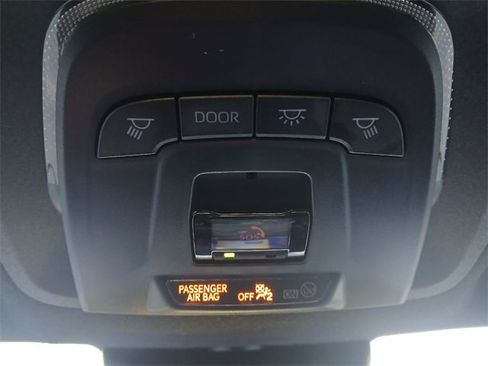 Certified 2024 Toyota Corolla SE image 38