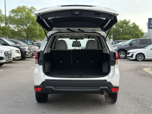 Used 2023 Subaru Forester Premium AWD/4WD image 14