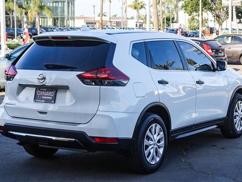 Used 2020 Nissan Rogue S image 4