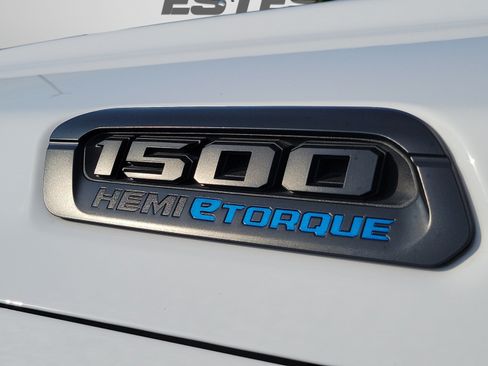 Used 2023 RAM 1500 Big Horn AWD/4WD image 29