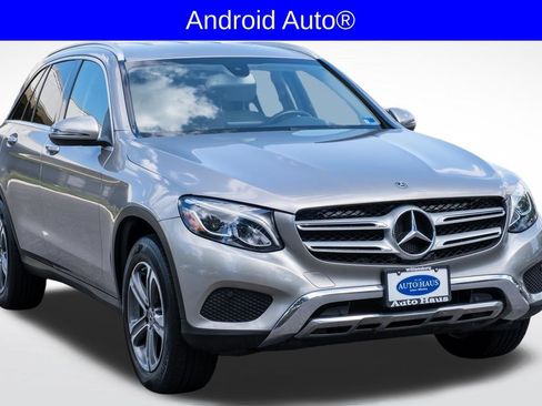 Used 2019 Mercedes-Benz GLC 300 4MATIC image 10