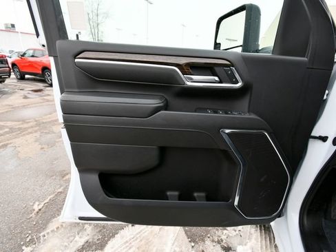 Used 2024 GMC Sierra 2500 SLE w/ SLE Convenience Package AWD/4WD image 13