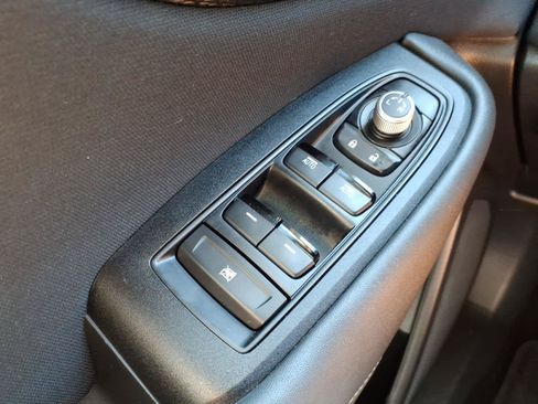 Used 2024 Subaru Outback Premium AWD/4WD image 25