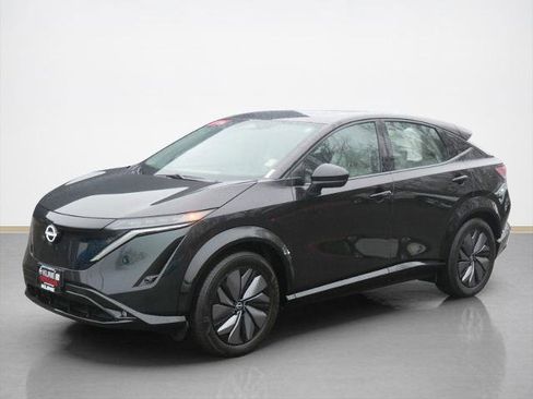 Certified 2024 Nissan Ariya AWD image 7