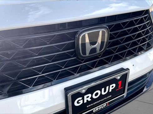 Used 2023 Honda Accord Touring image 30