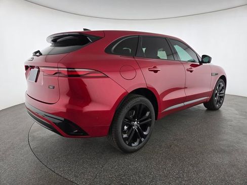 New 2026 Jaguar F-PACE R-Dynamic S image 2
