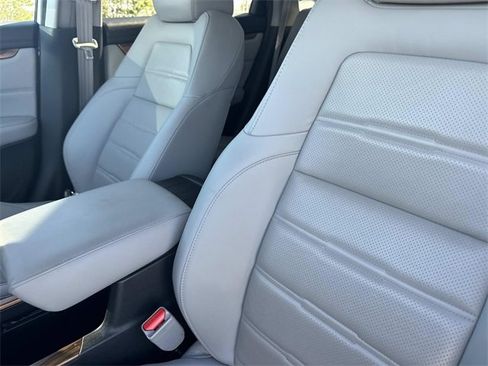 Used 2020 Honda CR-V Touring image 19