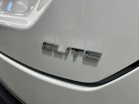 New 2026 Honda Pilot Elite image 6