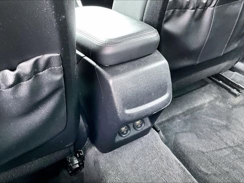 Used 2022 Kia K5 LXS image 11