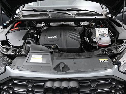 Used 2024 Audi Q5 2.0T Premium Plus w/ Premium Plus Package image 39