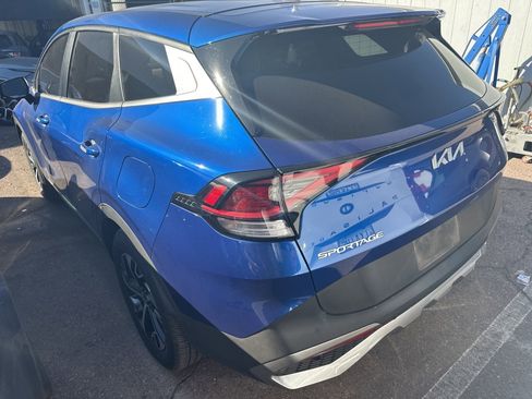 Used 2023 Kia Sportage EX image 5