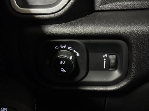 Used 2025 RAM 2500 Big Horn image 18