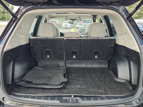 Used 2021 Subaru Forester Premium image 20