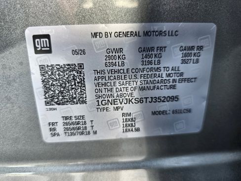 New 2026 Chevrolet Traverse Z71 w/ Enhanced Driving Package AWD/4WD image 40