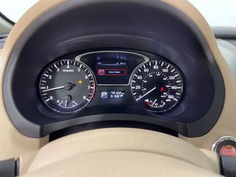 Used 2015 Nissan Altima 2.5 SV w/ Convenience Package FWD image 22