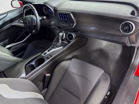 Used 2021 Chevrolet Camaro LT RWD image 33