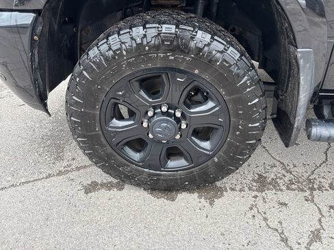 Used 2016 RAM 2500 Laramie w/ Sport Appearance Group AWD/4WD image 11
