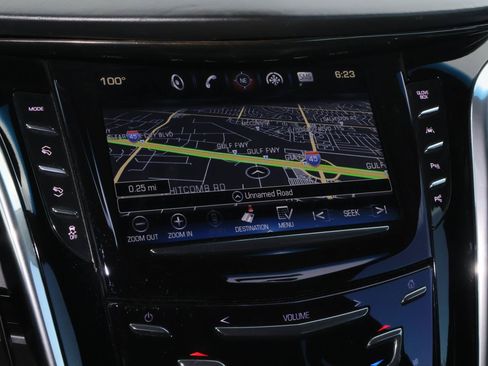 Used 2018 Cadillac Escalade Platinum AWD/4WD image 28