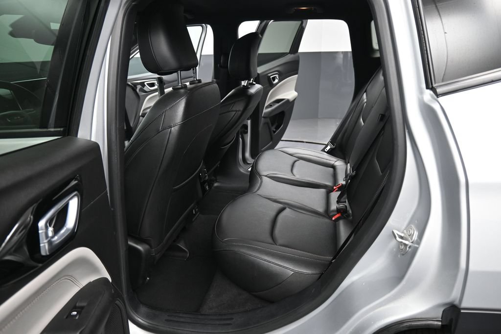Used 2024 Jeep Compass Limited AWD/4WD image 25